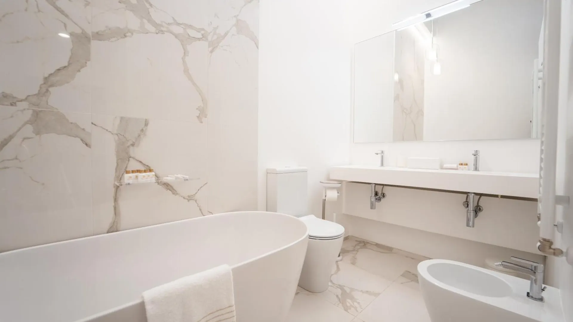 Elegance Calatrava Apartment Venice 0*,  Italy