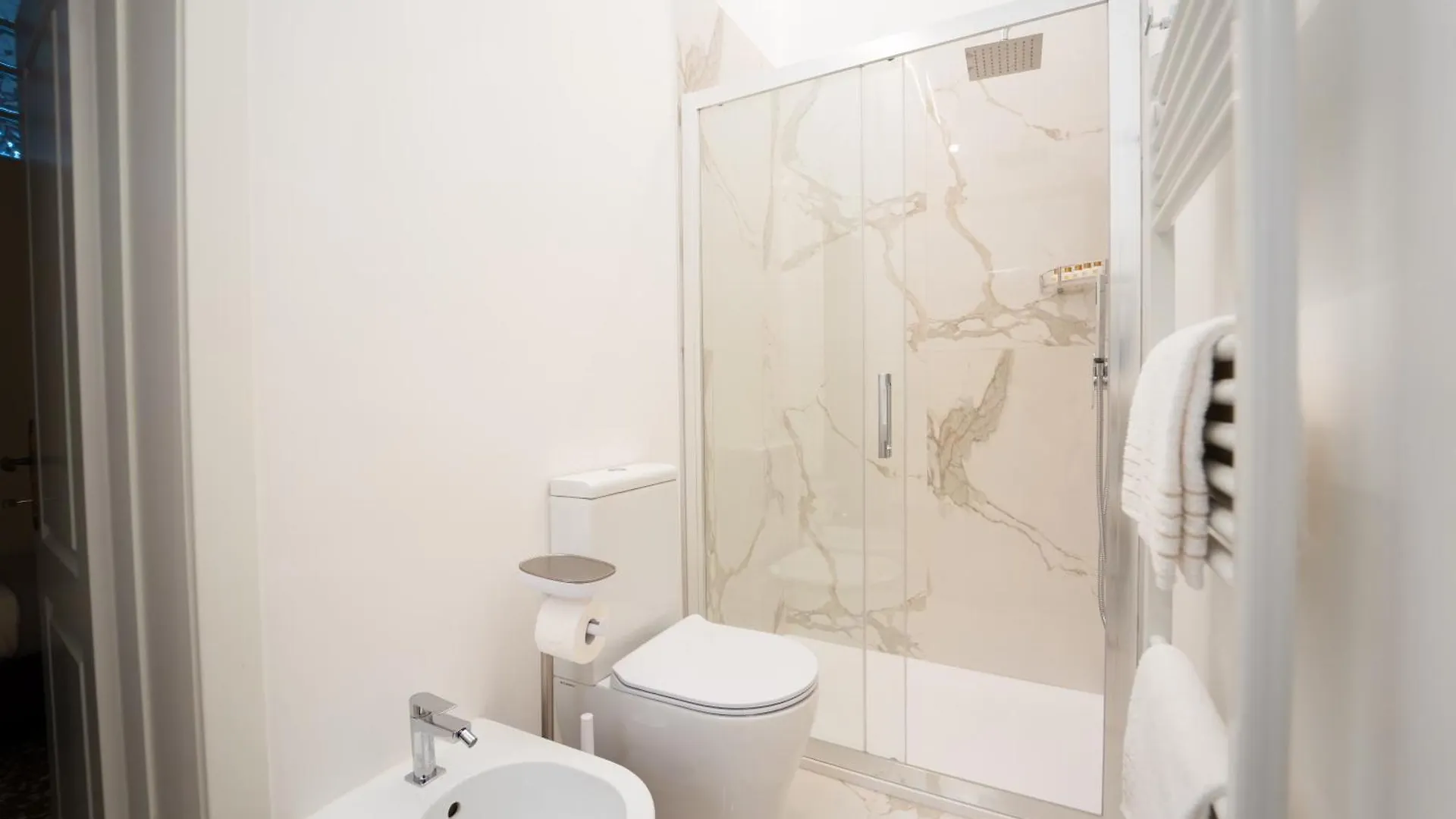 Elegance Calatrava Apartment Venice Italy